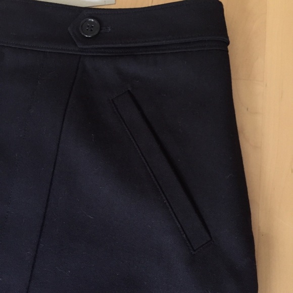 Ann Taylor black pencil skirt size 14 - Picture 5 of 5